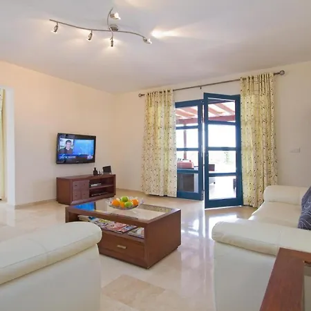 Papagayo Villa